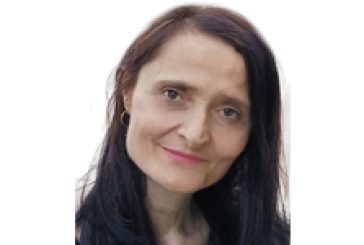 ст. пр. Светлана Йорданова Танева - преподавател по английски език